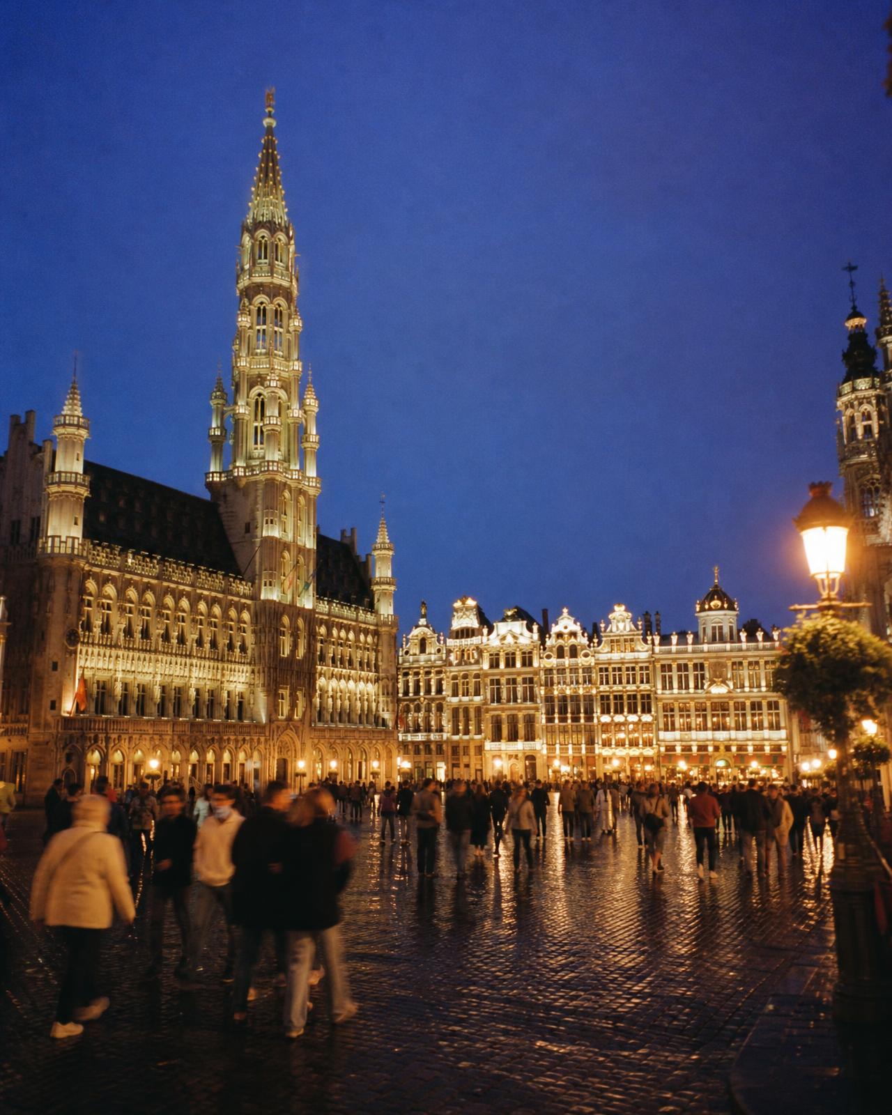 Airport Transfers & Arrivals